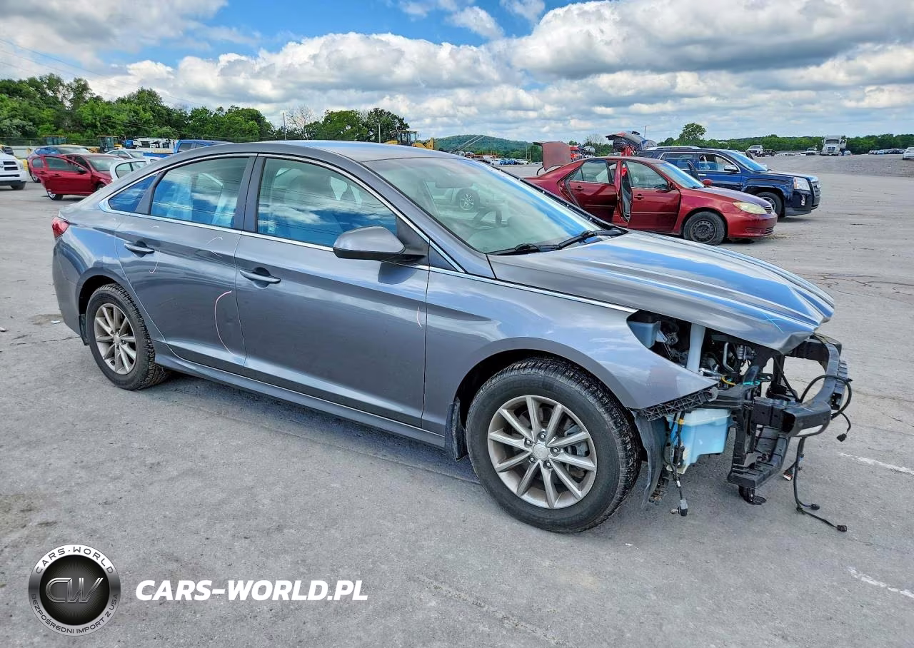 2018 Hyundai Sonata Se VIN:5NPE24AF9JH652825 - 4