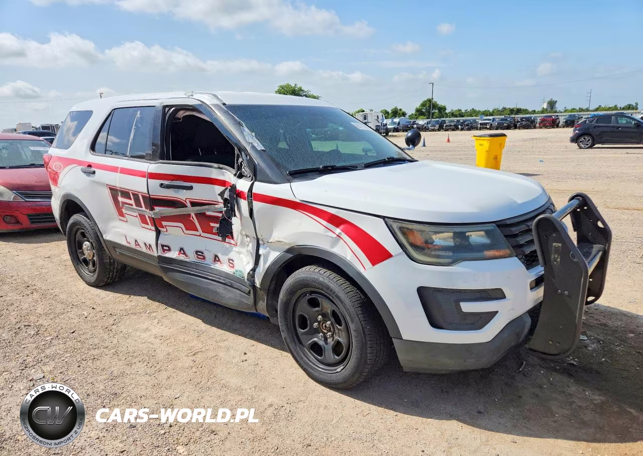 2017 Ford Explorer Police Interceptor VIN:1FM5K8AR9HGB33415 - 4