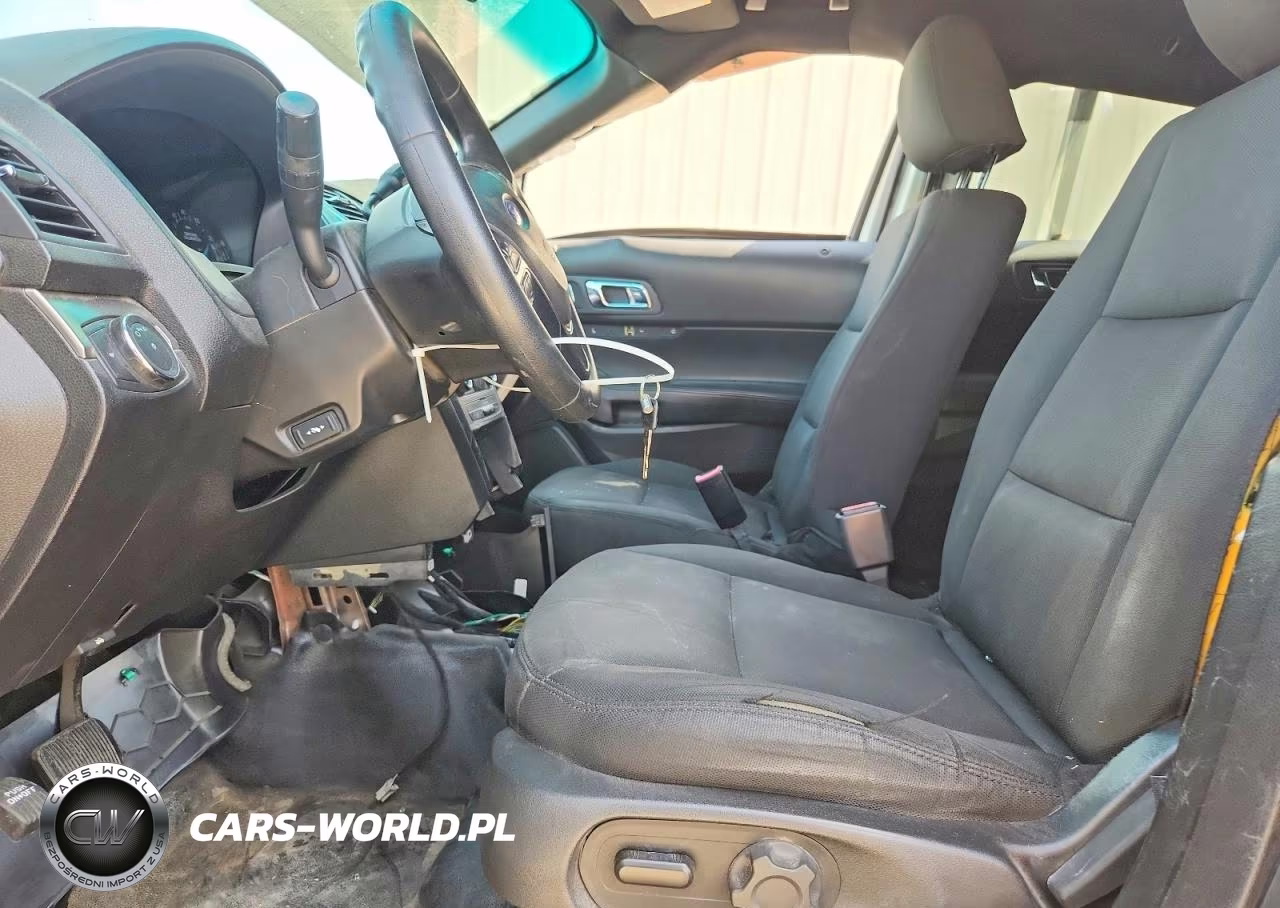 2017 Ford Explorer Police Interceptor VIN:1FM5K8AR9HGB33415 - 7