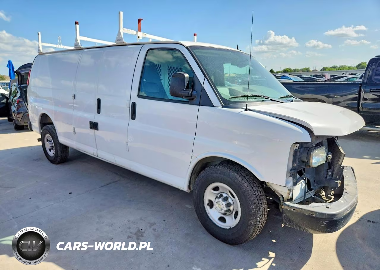 2014 Chevrolet Express G2500 VIN:1GCWGGFA3E1176525 - 4