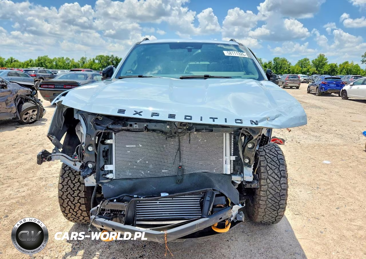 2026 Ford Expedition Tremor VIN:1FMJU1RG9TEA12178 - 5