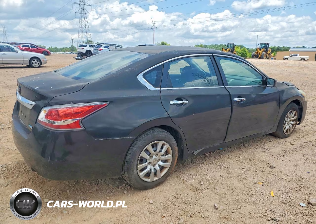 2014 Nissan Altima 2.5 S VIN:1N4AL3AP4EC198117 - 3