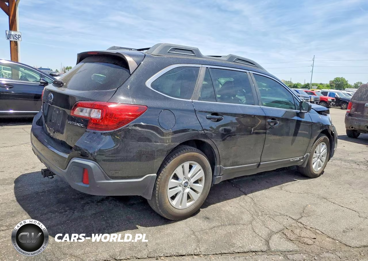 2019 Subaru Outback 2.5I VIN:4S4BSABC7K3393119 - 3