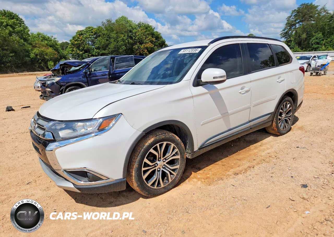 2016 Mitsubishi Outlander Se – zdjęcie 1 z 13
