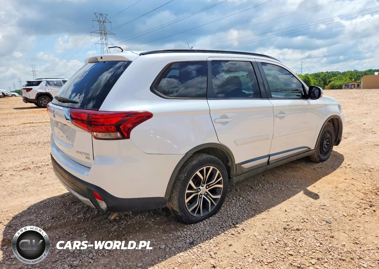 2016 Mitsubishi Outlander Se VIN:JA4AD3A37GZ004257 - 3