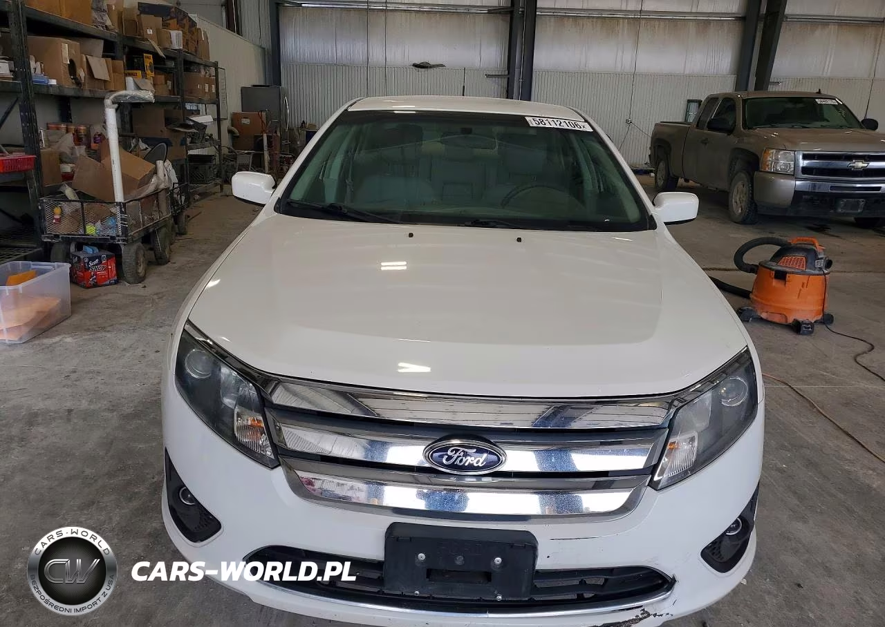 2012 Ford Fusion Se VIN:3FAHP0HA8CR400572 - 5
