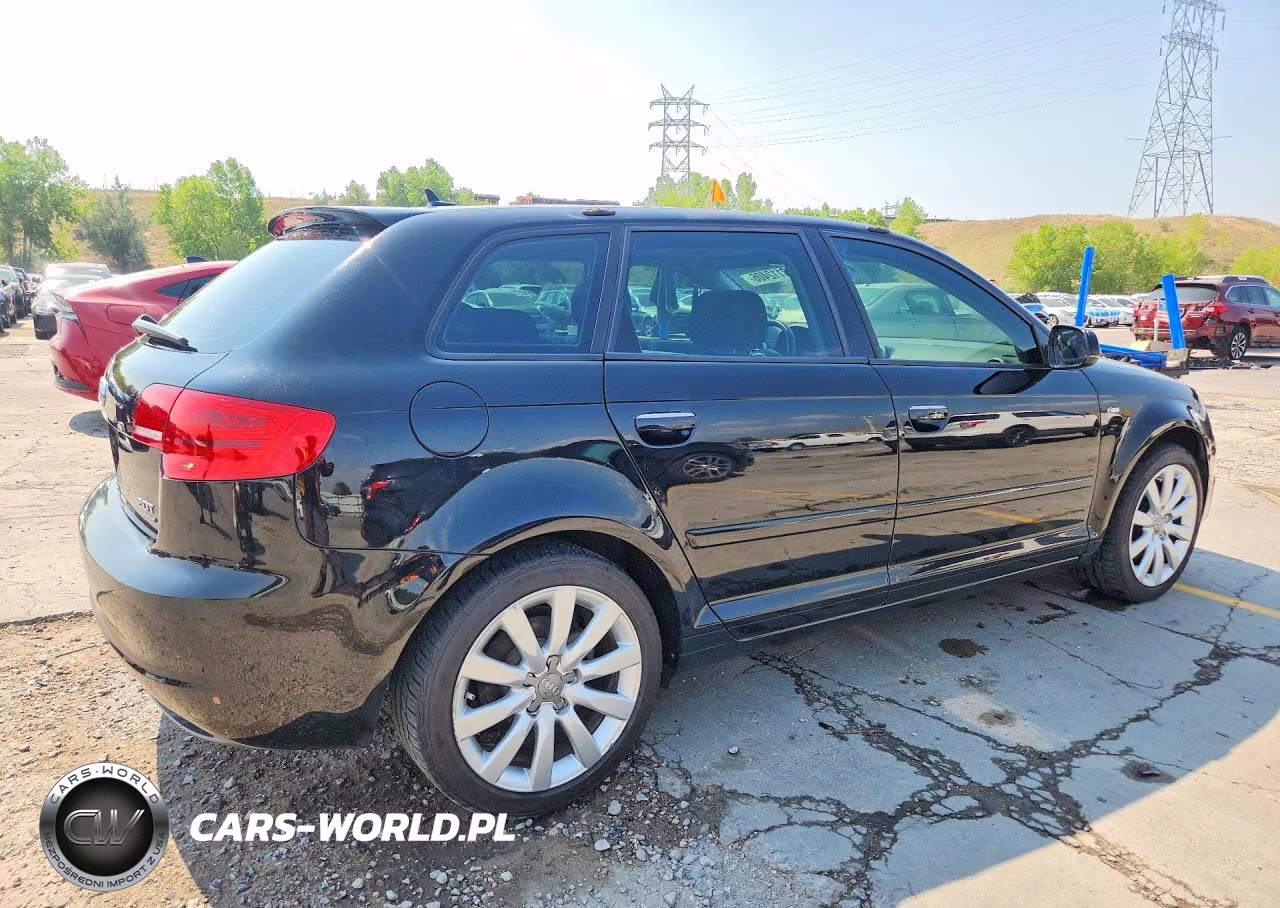 2011 Audi A3 Premium Plus VIN:WAUMFAFMXBA081048 - 3