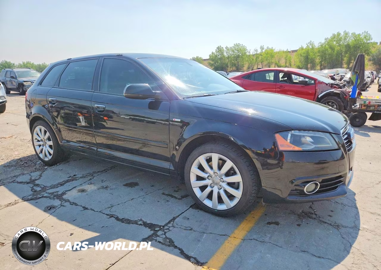 2011 Audi A3 Premium Plus VIN:WAUMFAFMXBA081048 - 4