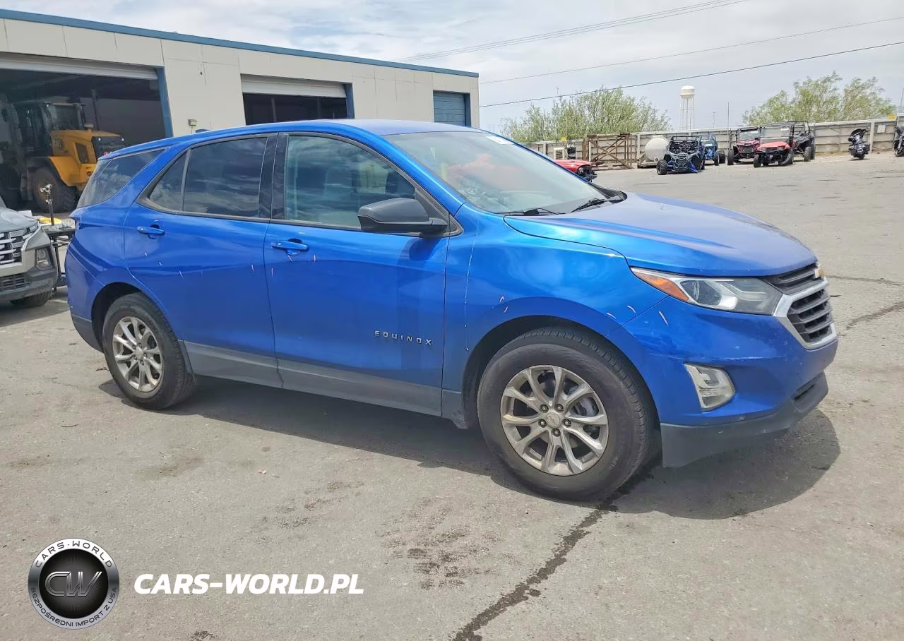 2019 Chevrolet Equinox Ls VIN:3GNAXHEV3KS593438 - 4