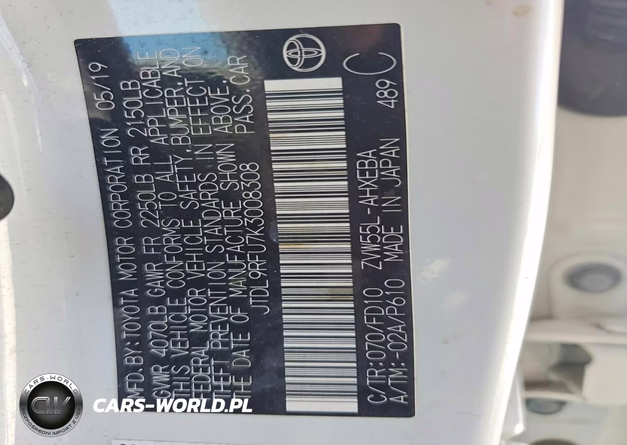 2019 Toyota Prius Le Awd-E VIN:JTDL9RFU7K3008308 - 12