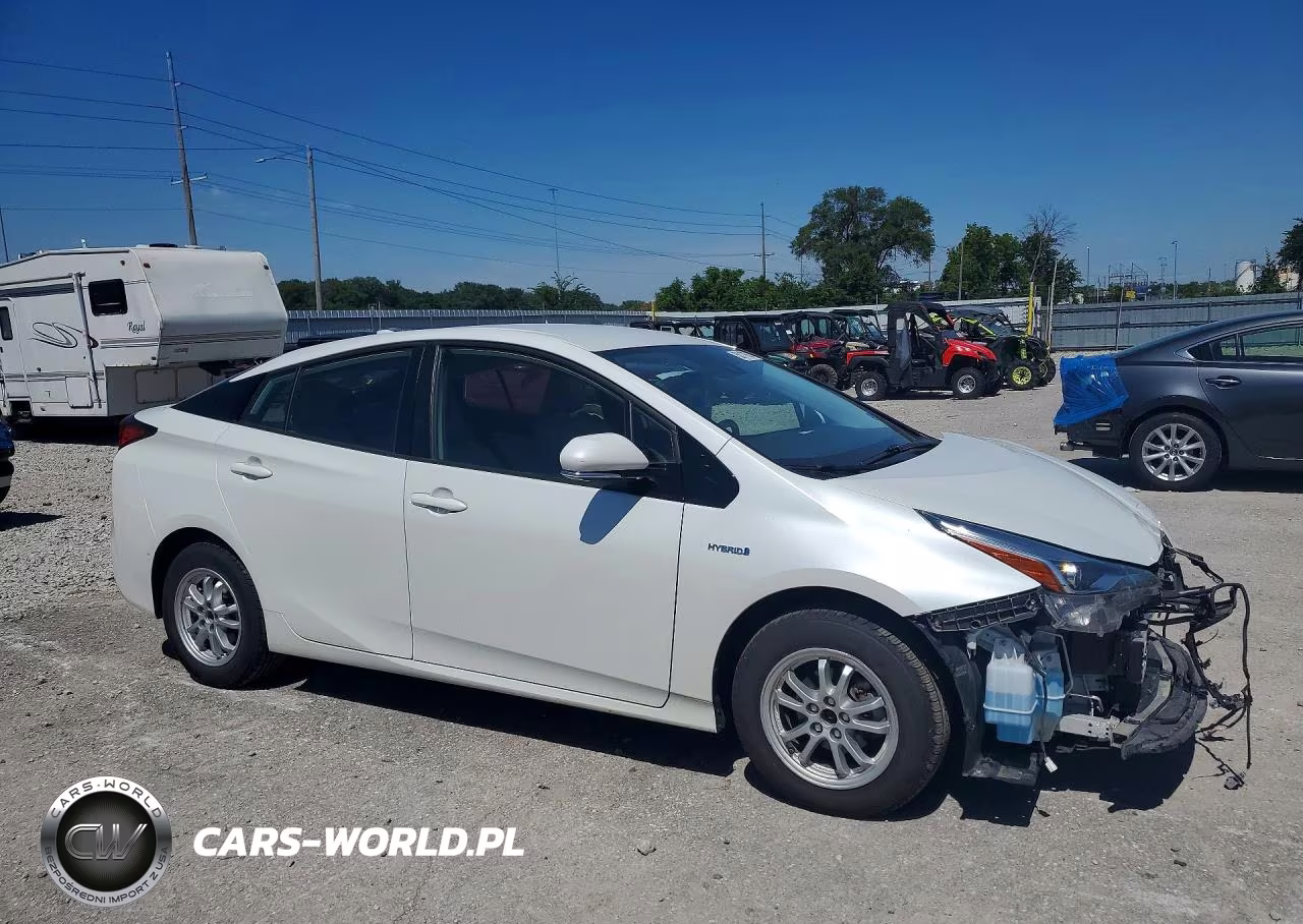 2019 Toyota Prius Le Awd-E VIN:JTDL9RFU7K3008308 - 4