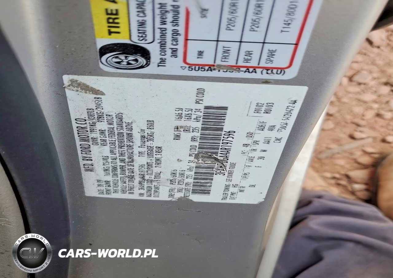 2010 Ford Fusion S VIN:3FAHP0GA4AR197596 - 12