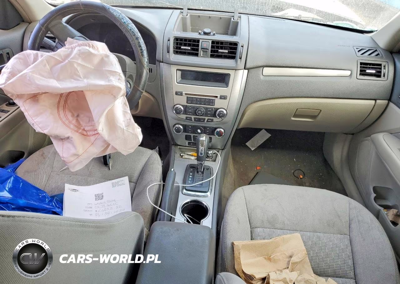 2010 Ford Fusion S VIN:3FAHP0GA4AR197596 - 8
