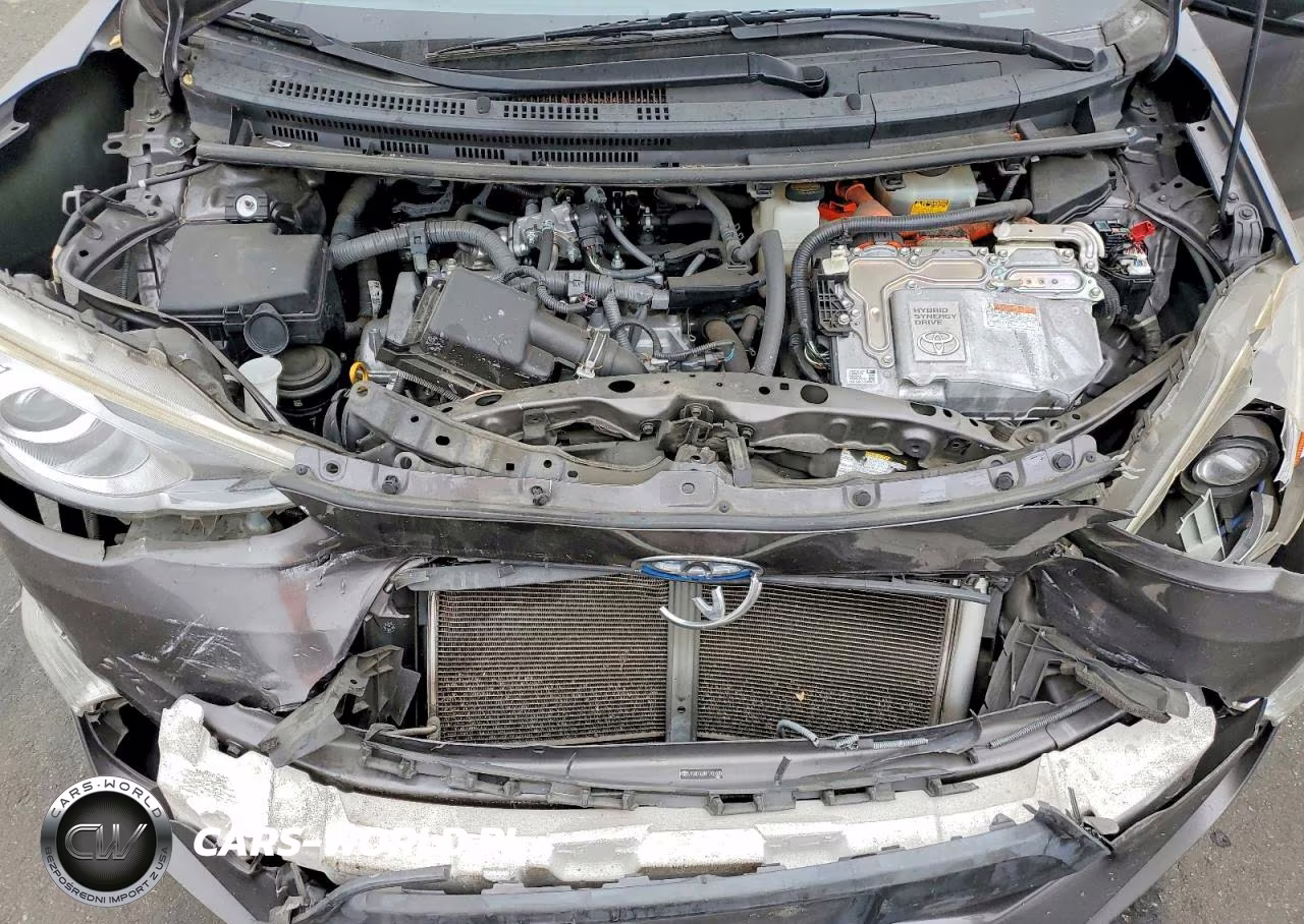 2015 Toyota Prius C One VIN:JTDKDTB38F1101800 - 11
