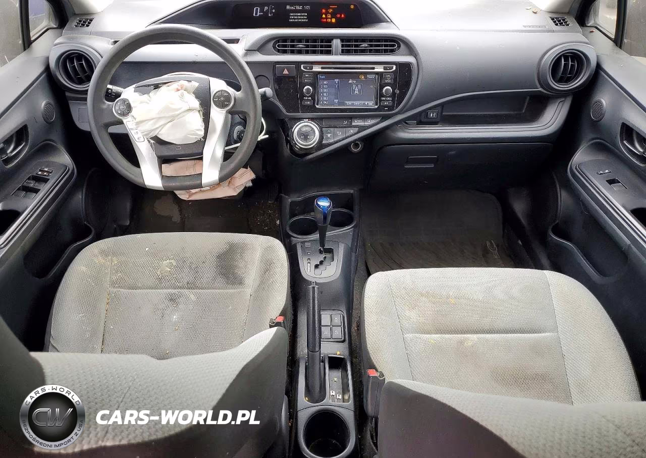2015 Toyota Prius C One VIN:JTDKDTB38F1101800 - 8