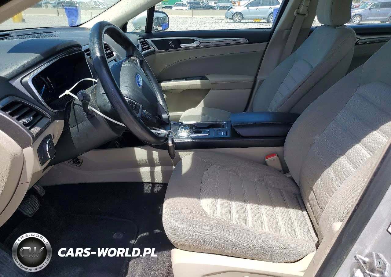 2019 Ford Fusion Se VIN:3FA6P0LU5KR225673 - 7