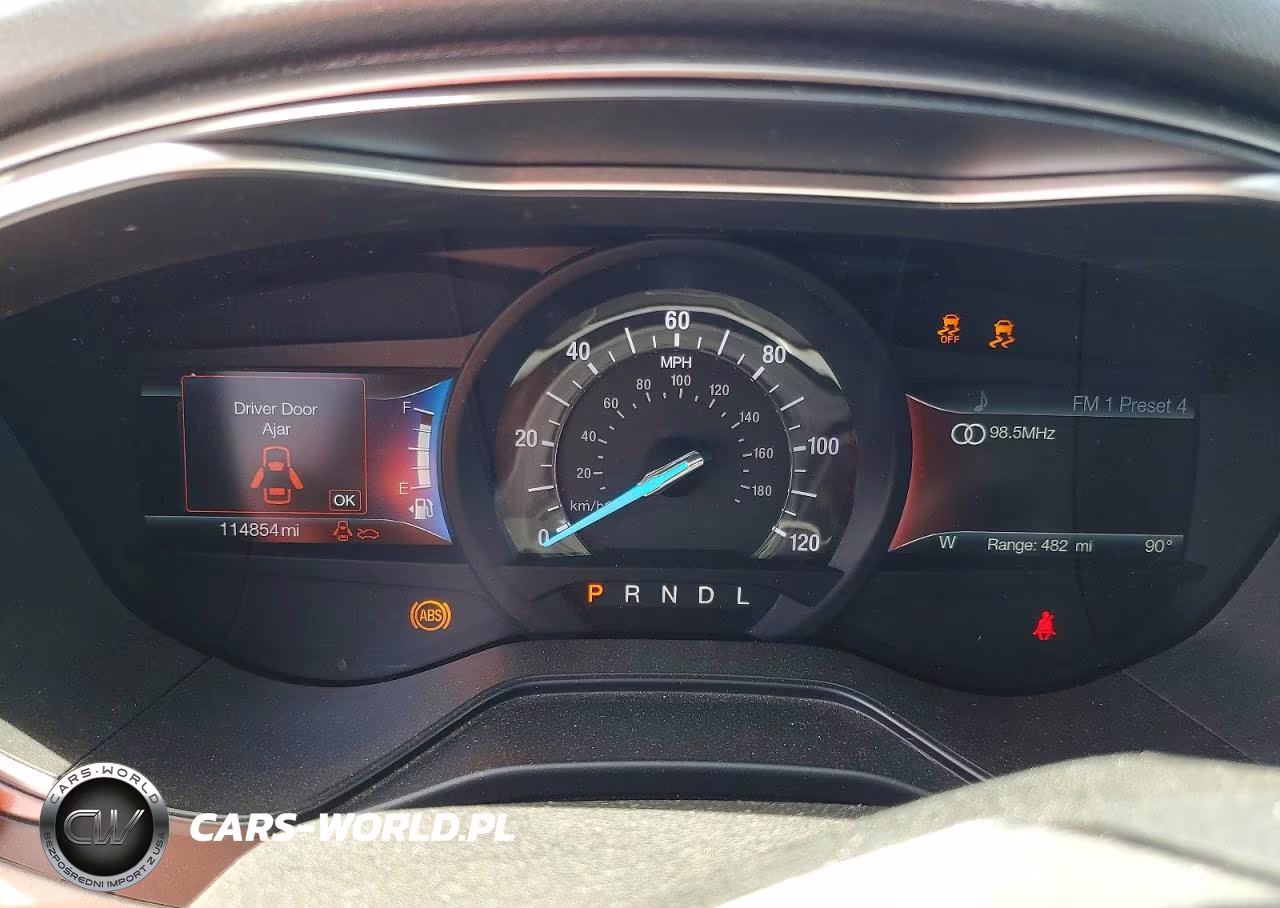 2019 Ford Fusion Se VIN:3FA6P0LU5KR225673 - 9