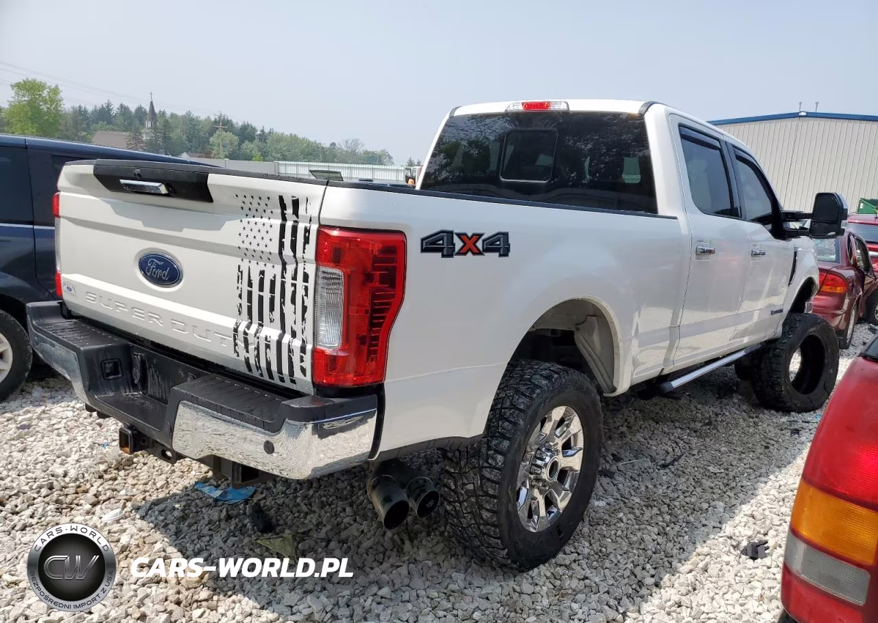 2017 Ford F250 Super Duty VIN:1FT7W2BT9HEB13377 - 3