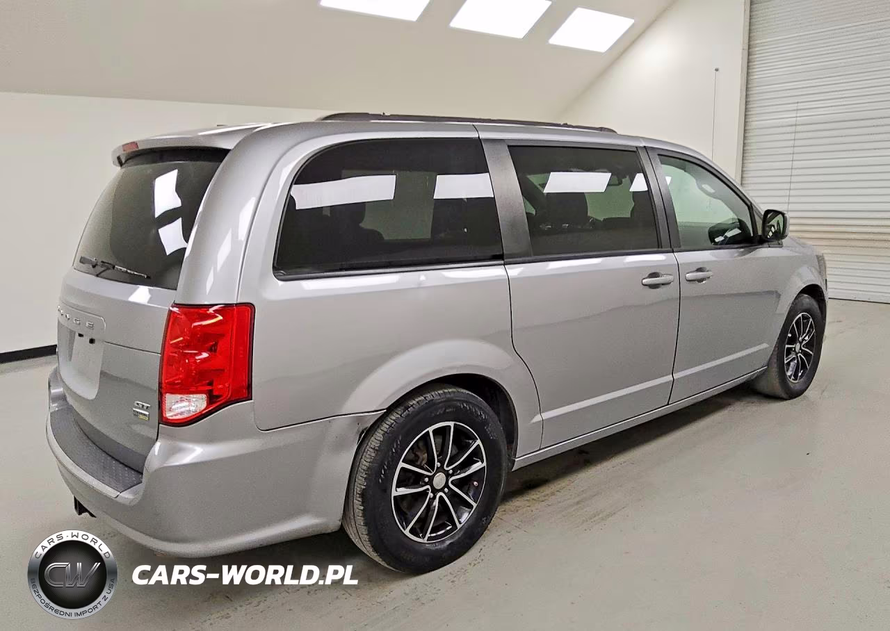 2019 Dodge Grand Caravan Gt VIN:2C4RDGEG4KR621597 - 3