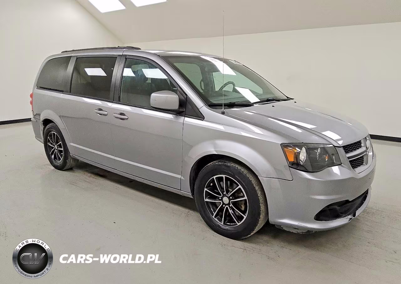 2019 Dodge Grand Caravan Gt VIN:2C4RDGEG4KR621597 - 4