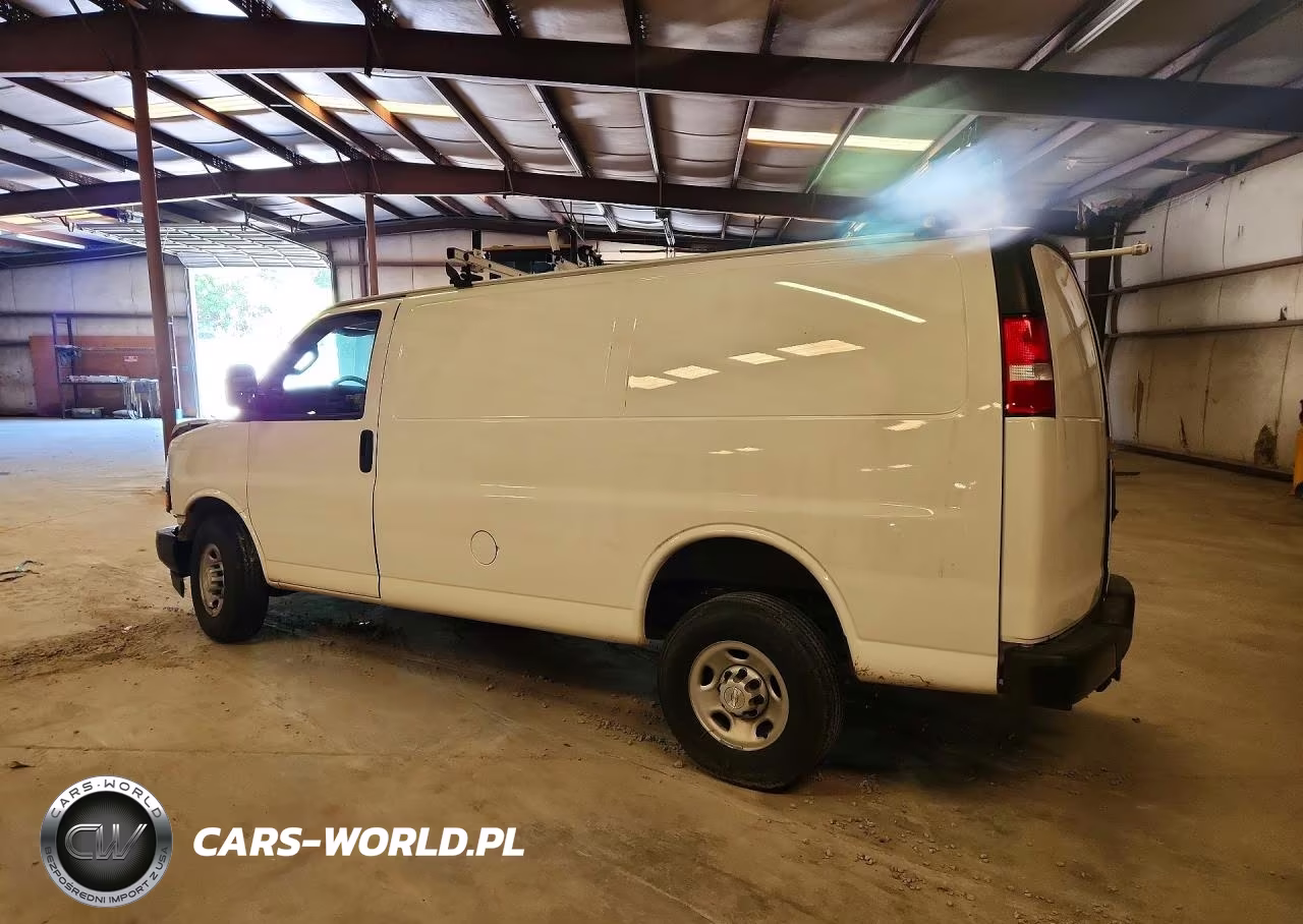 2024 Chevrolet Express G2500 VIN:1GCWGAF75R1164903 - 2