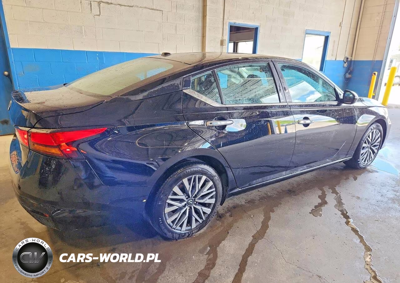 2025 Nissan Altima Sv VIN:1N4BL4DV0SN398657 - 3