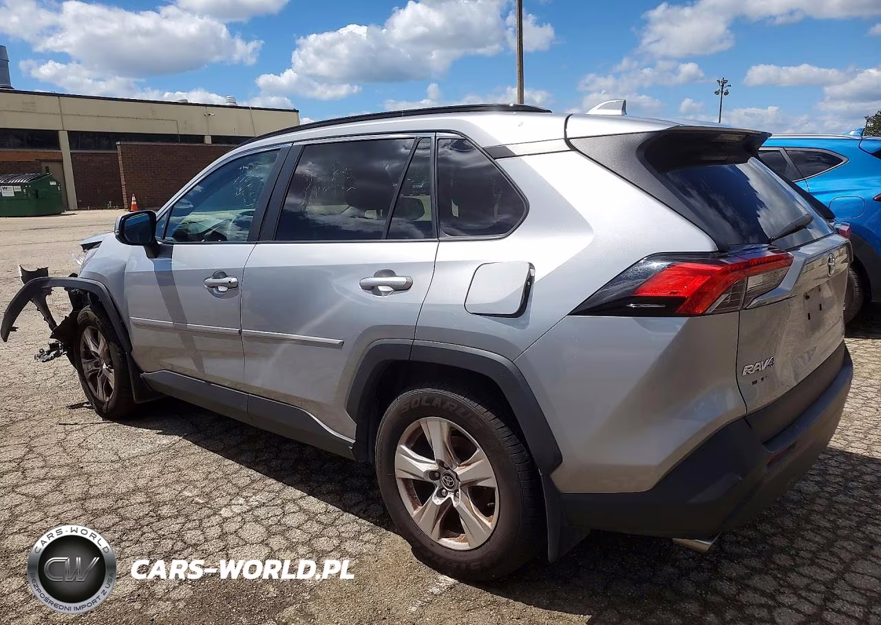 2021 Toyota Rav4 Xle VIN:2T3W1RFV7MC134439 - 2