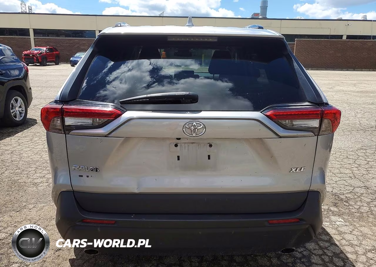 2021 Toyota Rav4 Xle VIN:2T3W1RFV7MC134439 - 6