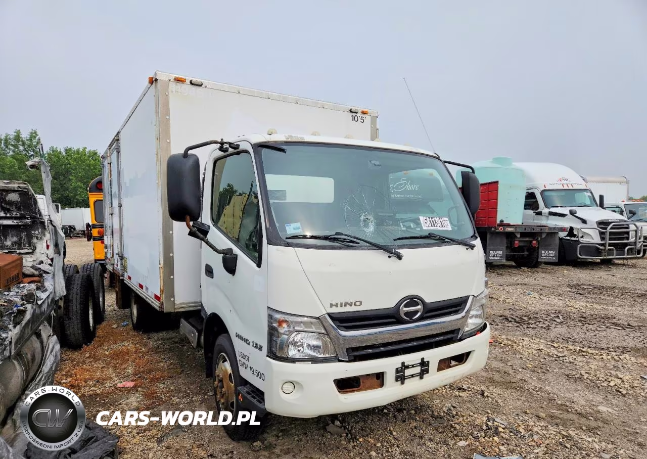 2015 Hino 195