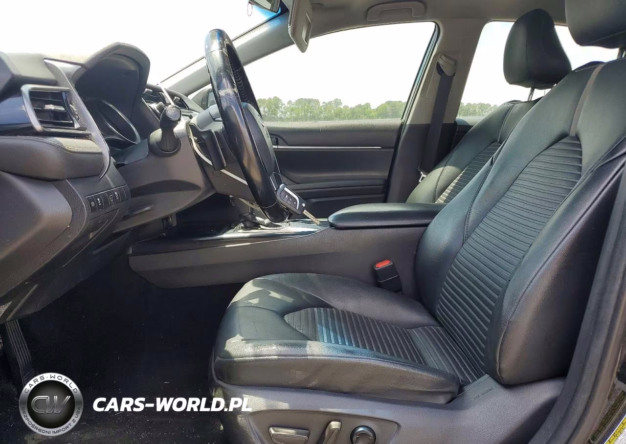 2019 Toyota Camry Se VIN:4T1B11HK0KU743363 - 7