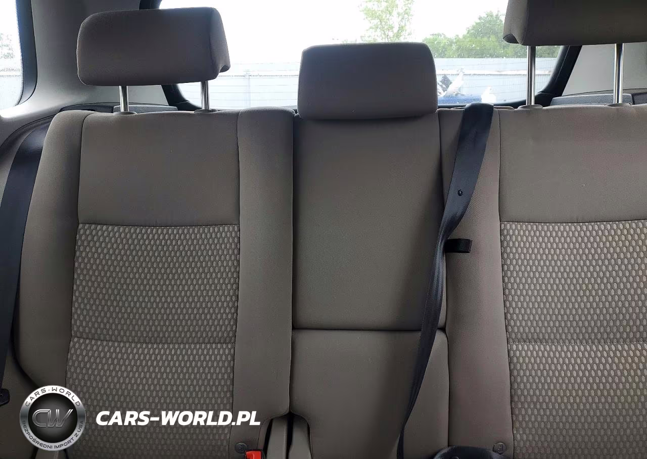 2010 Volkswagen Tiguan Se VIN:WVGBV7AX9AW516379 - 10