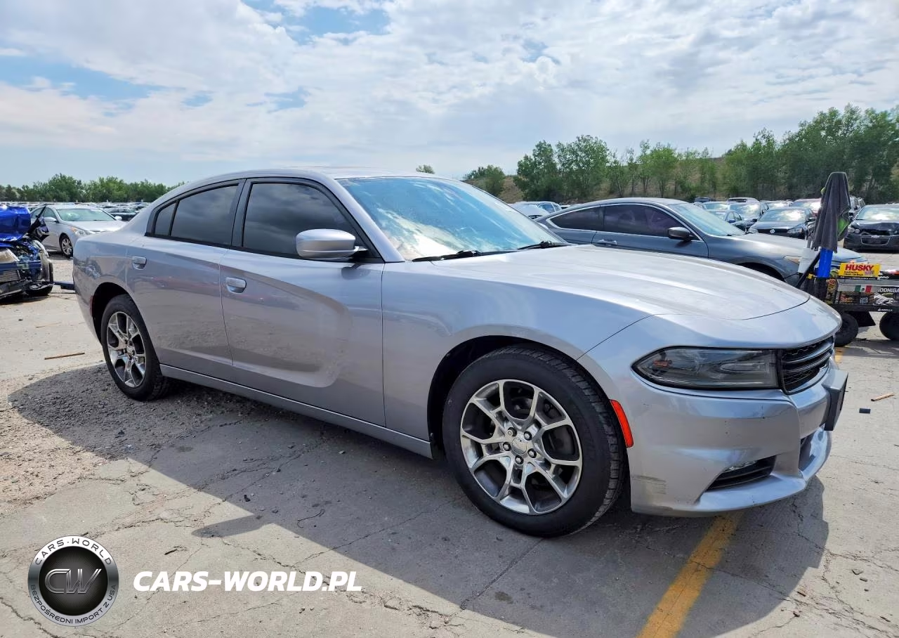 2015 Dodge Charger Sxt VIN:2C3CDXJG3FH828011 - 4