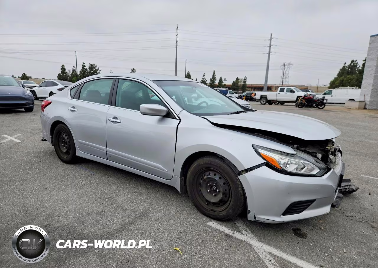2017 Nissan Altima 2.5 S VIN:1N4AL3AP4HC248552 - 4