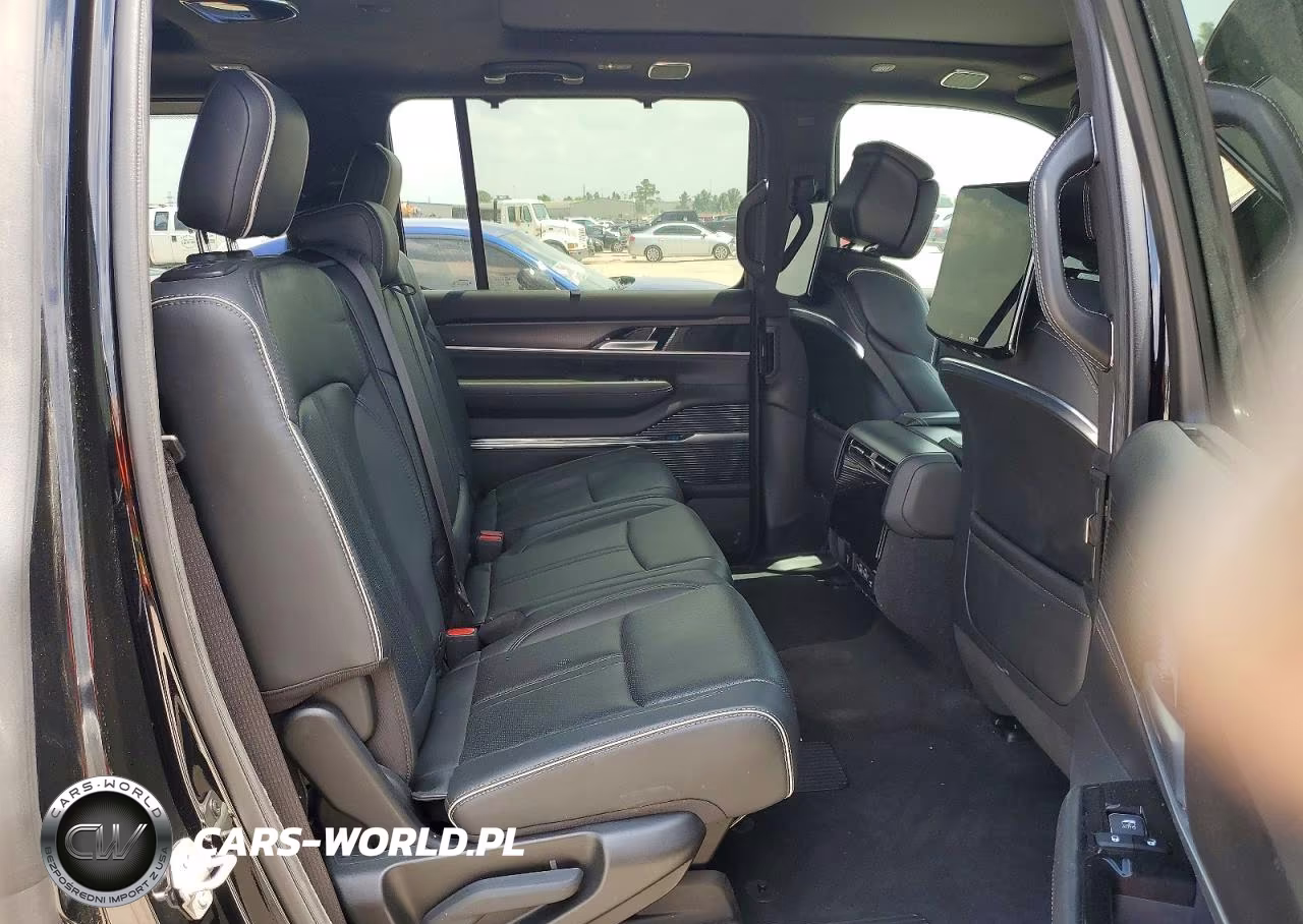 2024 Jeep Grand Wagoneer Series Ii 4X4 VIN:1C4SJVFP7RS155606 - 11