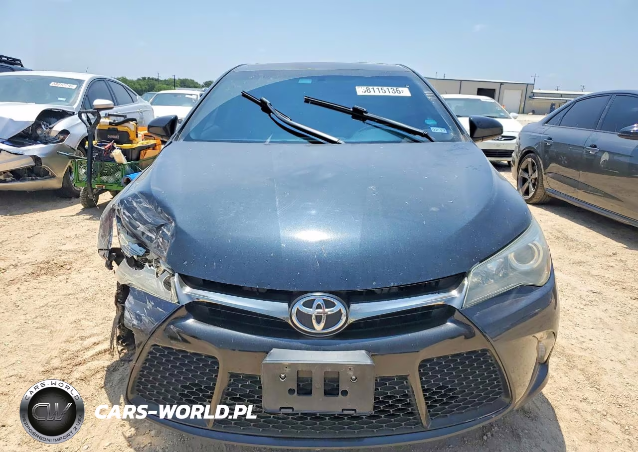 2017 Toyota Camry Se VIN:4T1BF1FK7HU285947 - 5