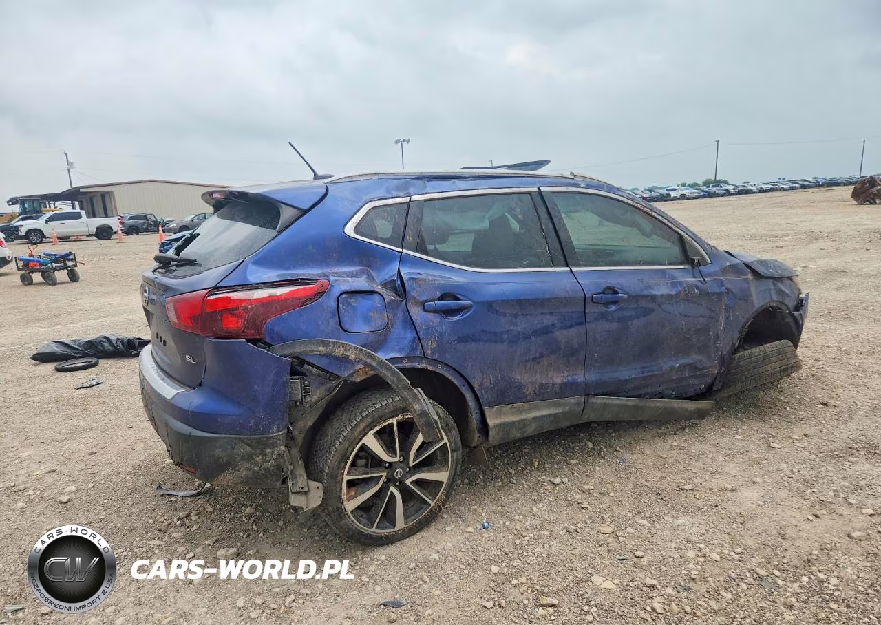 2018 Nissan Rogue Sport Sl VIN:JN1BJ1CP1JW152911 - 3