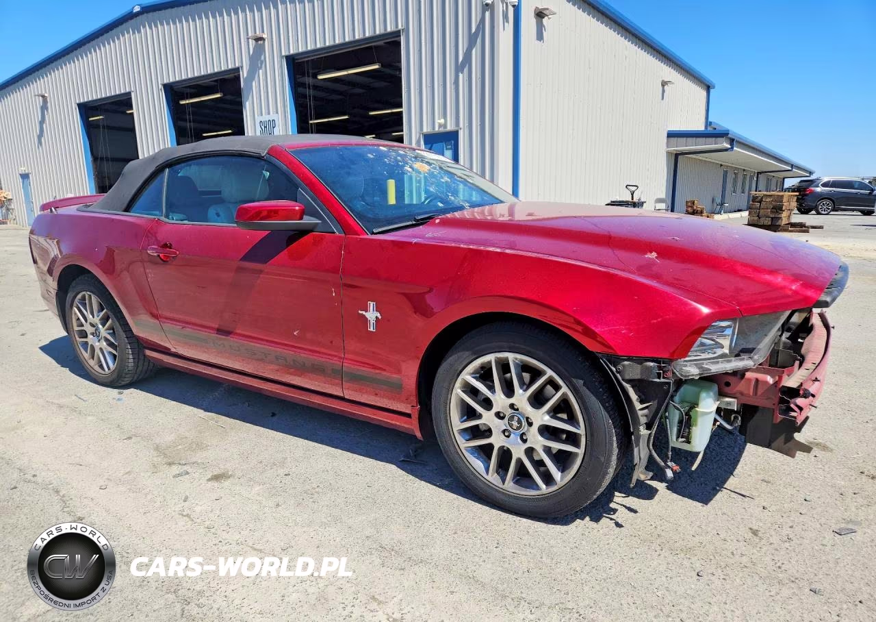 2014 Ford Mustang VIN:1ZVBP8EM7E5294843 - 4