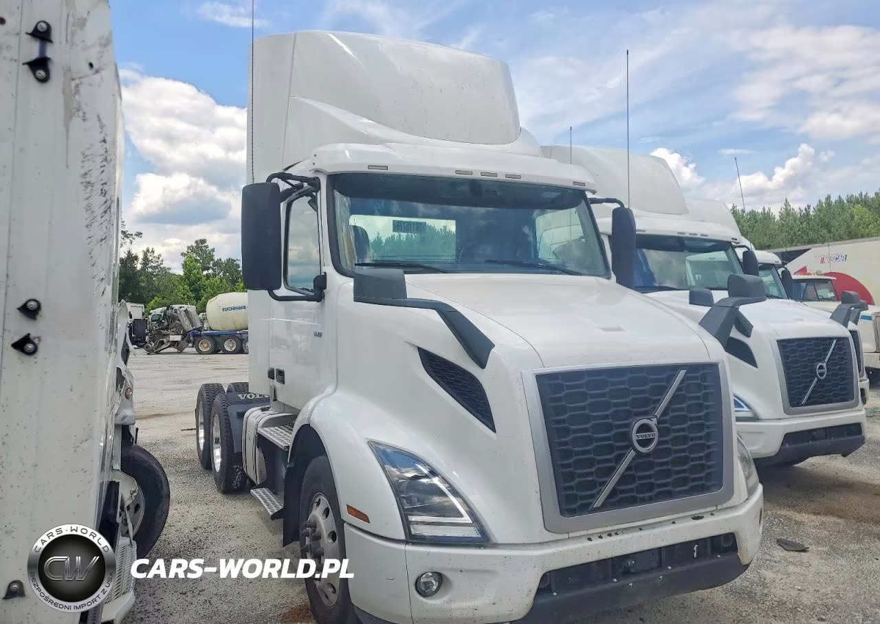 2021 Volvo Vnr - Semi Truck
