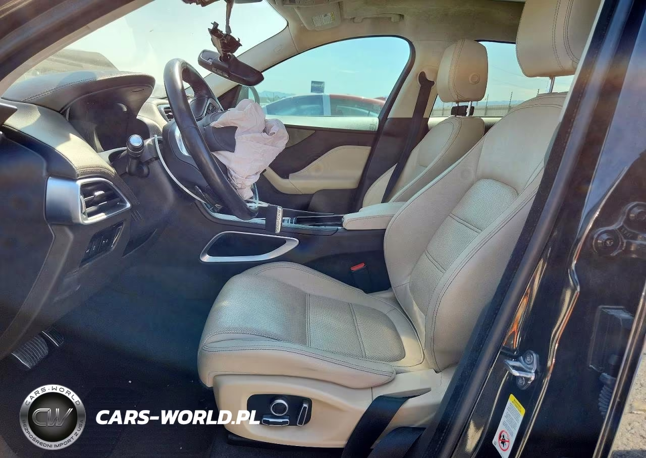 2019 Jaguar F-Pace Prestige VIN:SADCK2FX3KA364079 - 7