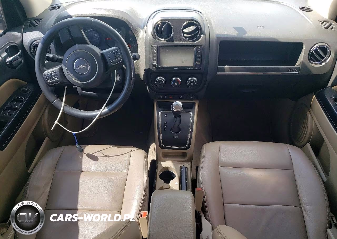 2012 Jeep Compass Latitude VIN:1C4NJCEB5CD719854 - 8