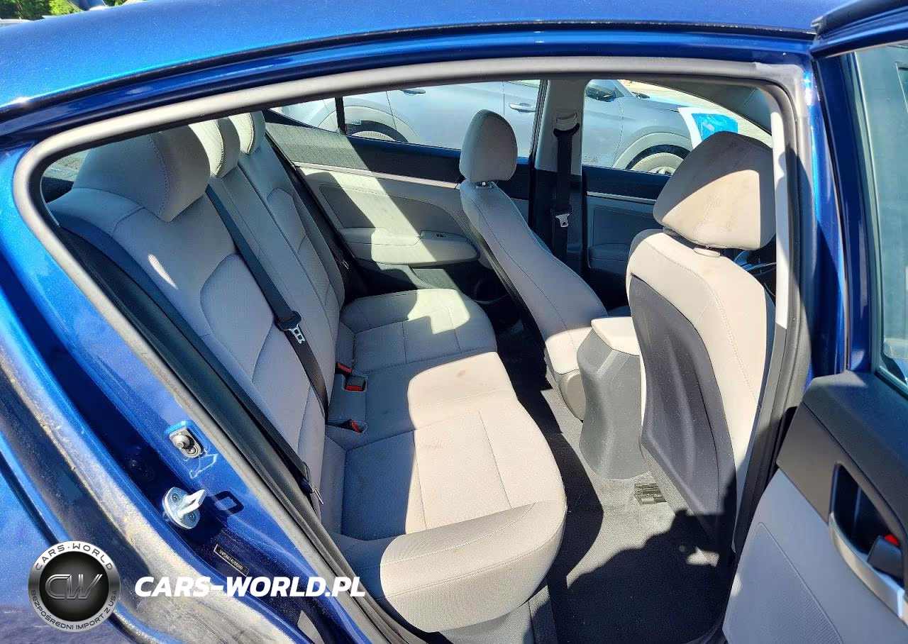 2020 Hyundai Elantra Sel VIN:5NPD84LF4LH582497 - 10