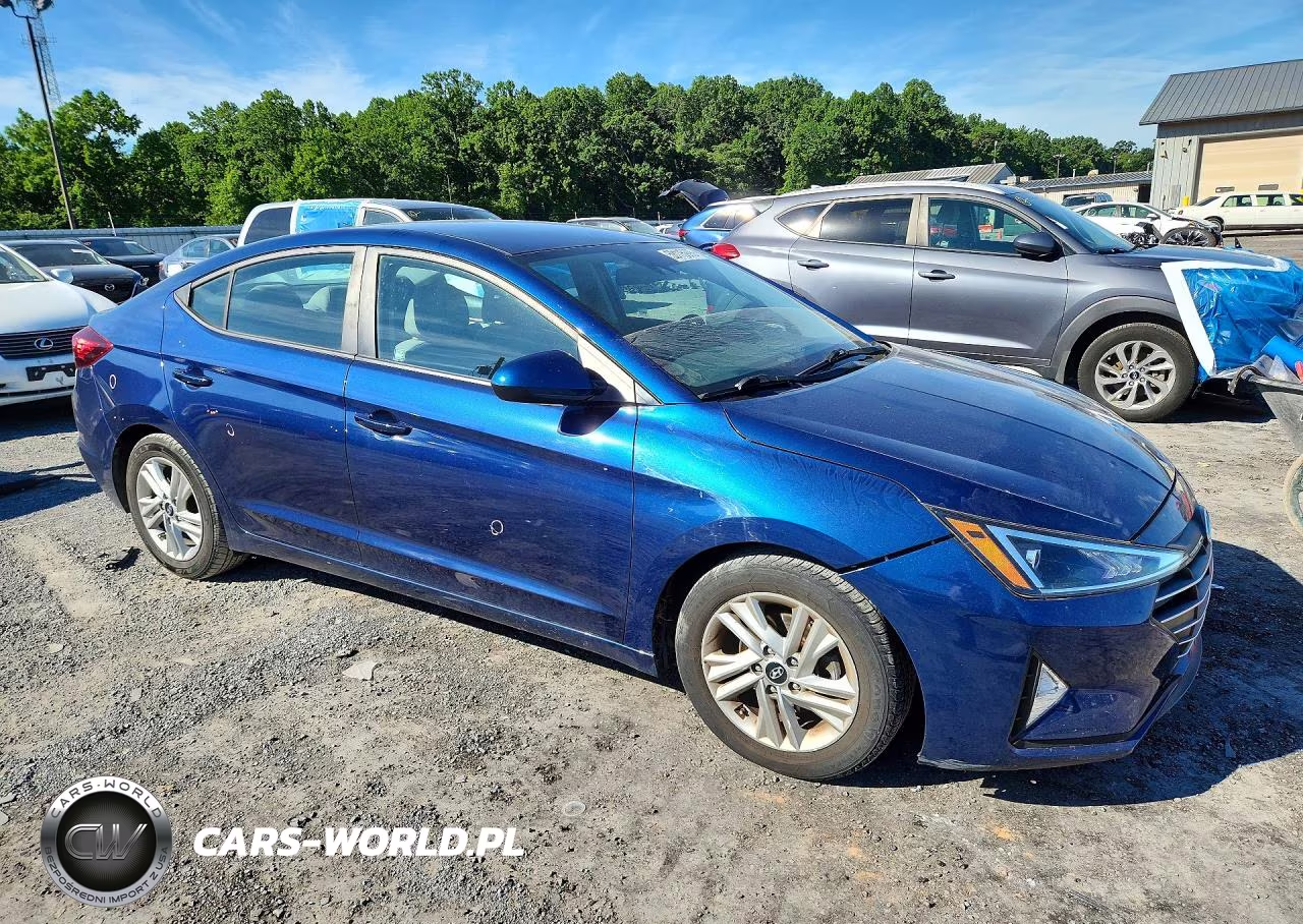 2020 Hyundai Elantra Sel VIN:5NPD84LF4LH582497 - 4