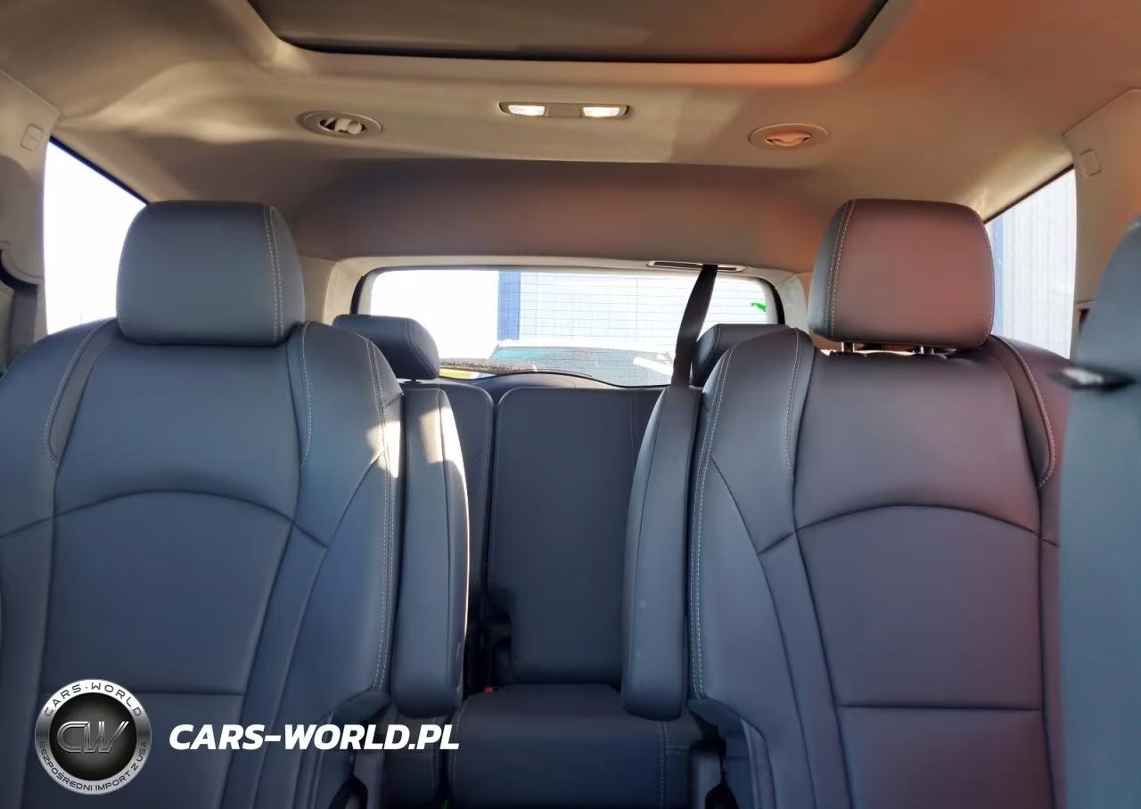 2020 Buick Enclave Essence VIN:5GAERBKW4LJ187770 - 10