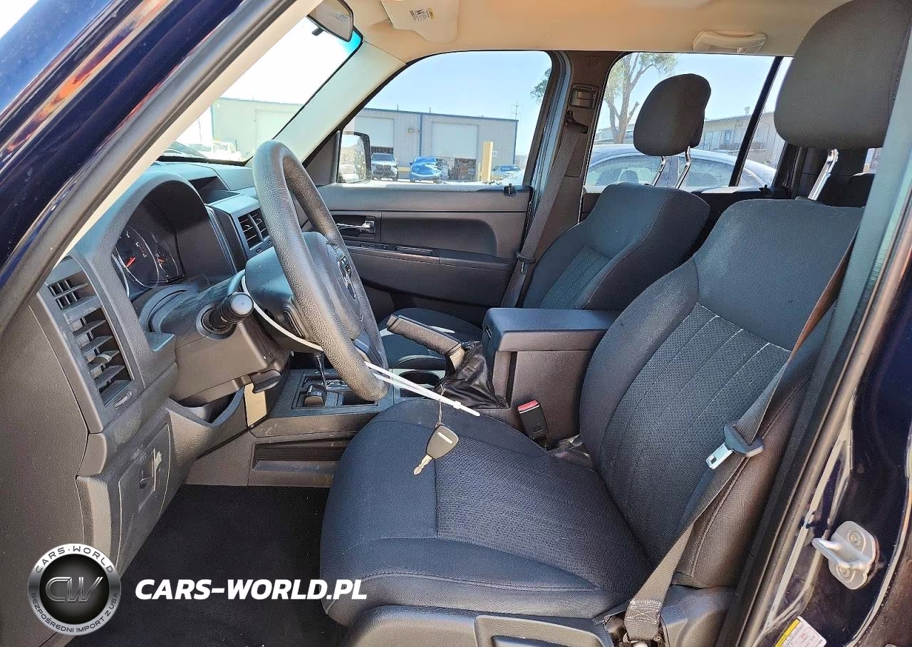 2012 Jeep Liberty Sport VIN:1C4PJMAK9CW211038 - 7