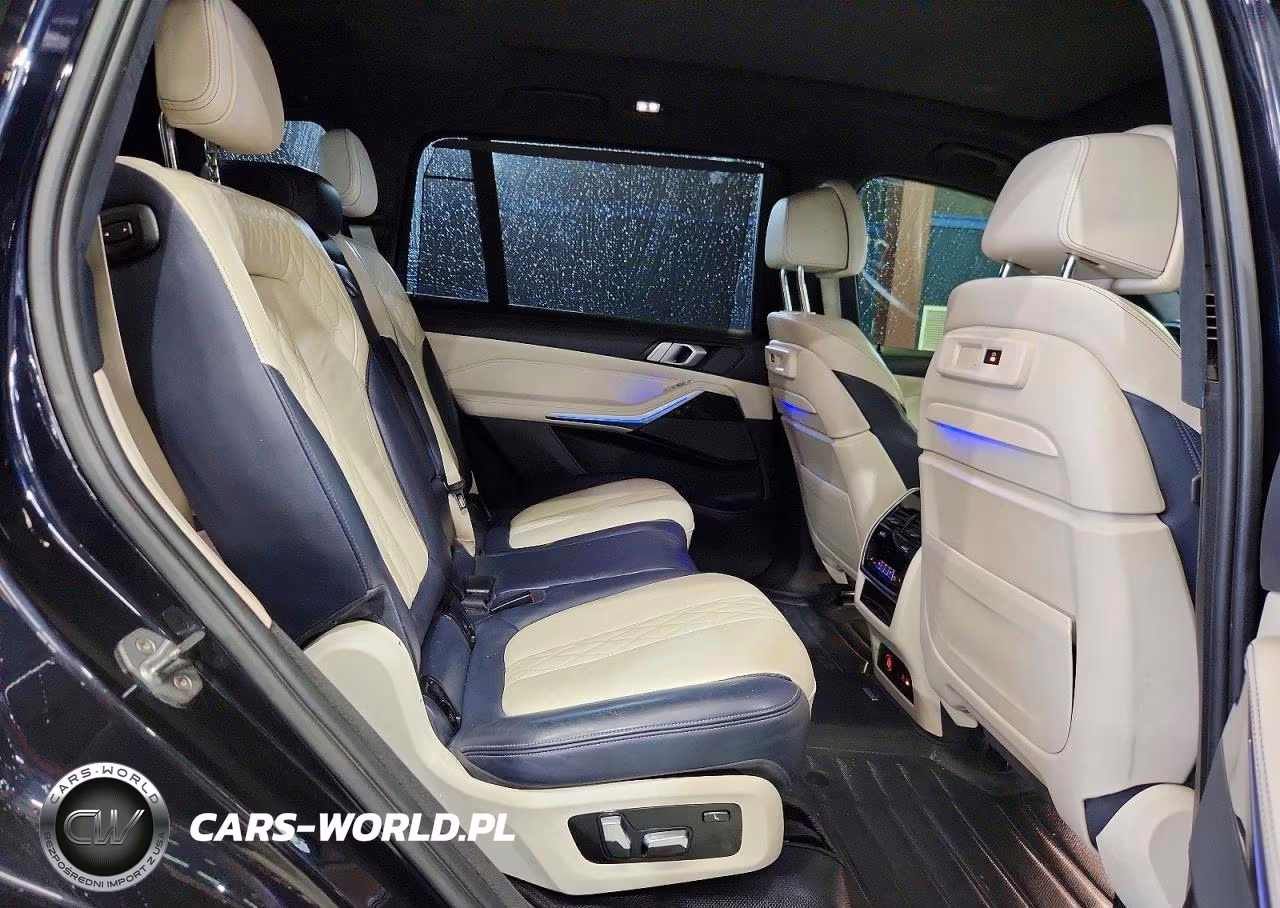 2019 BMW X7 xDrive40I VIN:5UXCW2C50KLB43760 - 11