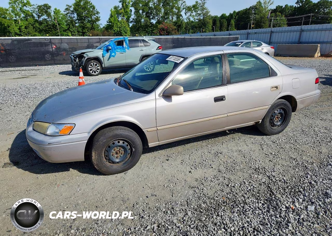 1999 Toyota Camry Ce