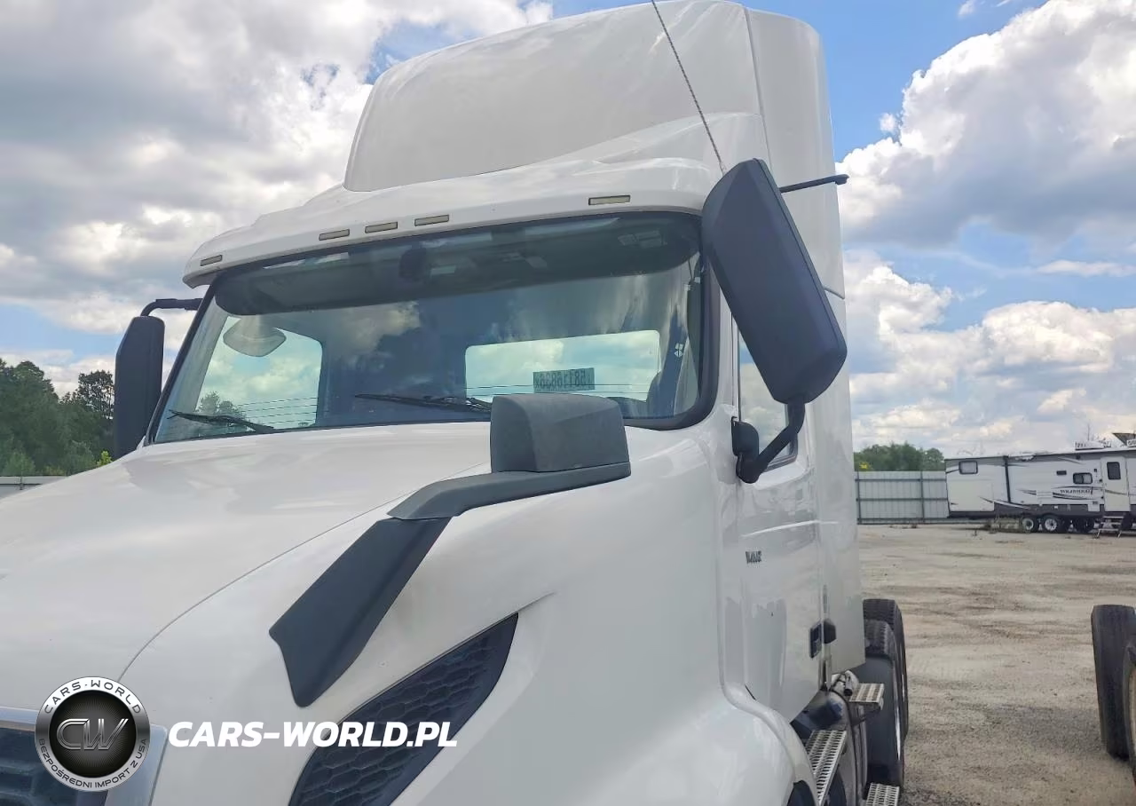 2021 Volvo Vnr - Semi Truck VIN:4V4WC9EH9MN277067 - 9