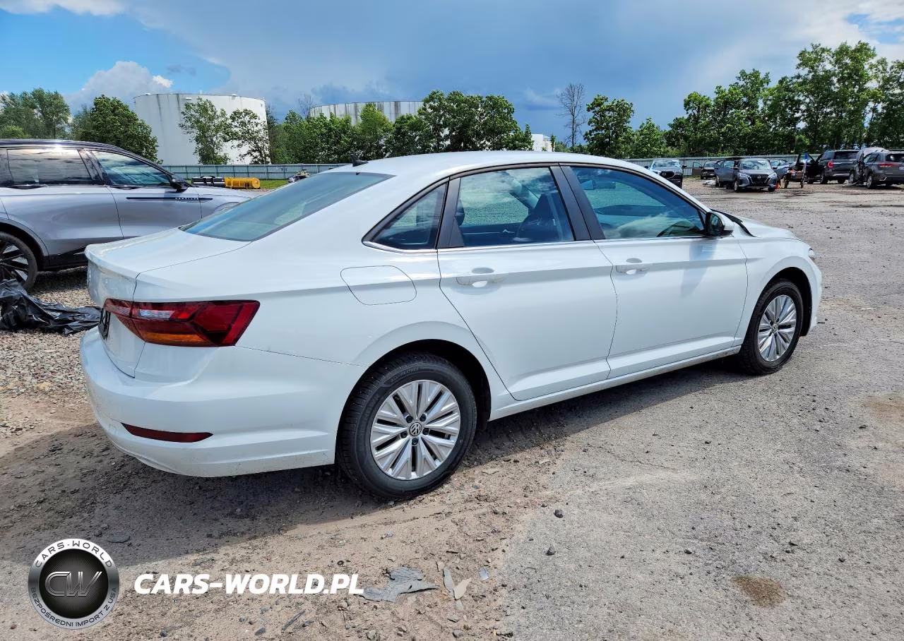 2019 Volkswagen Jetta S VIN:3VWC57BU6KM253716 - 3