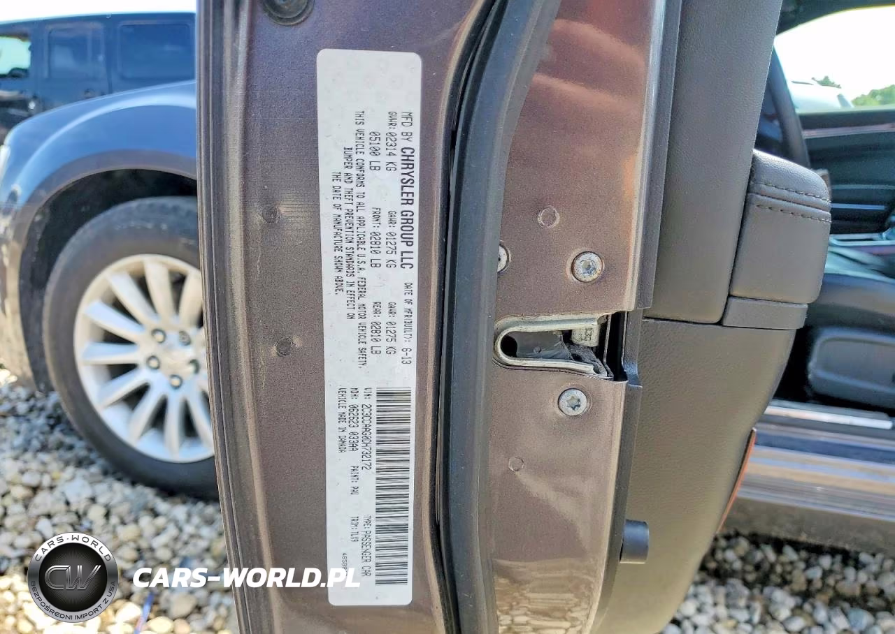 2013 Chrysler 300 VIN:2C3CCAAG0DH732172 - 12