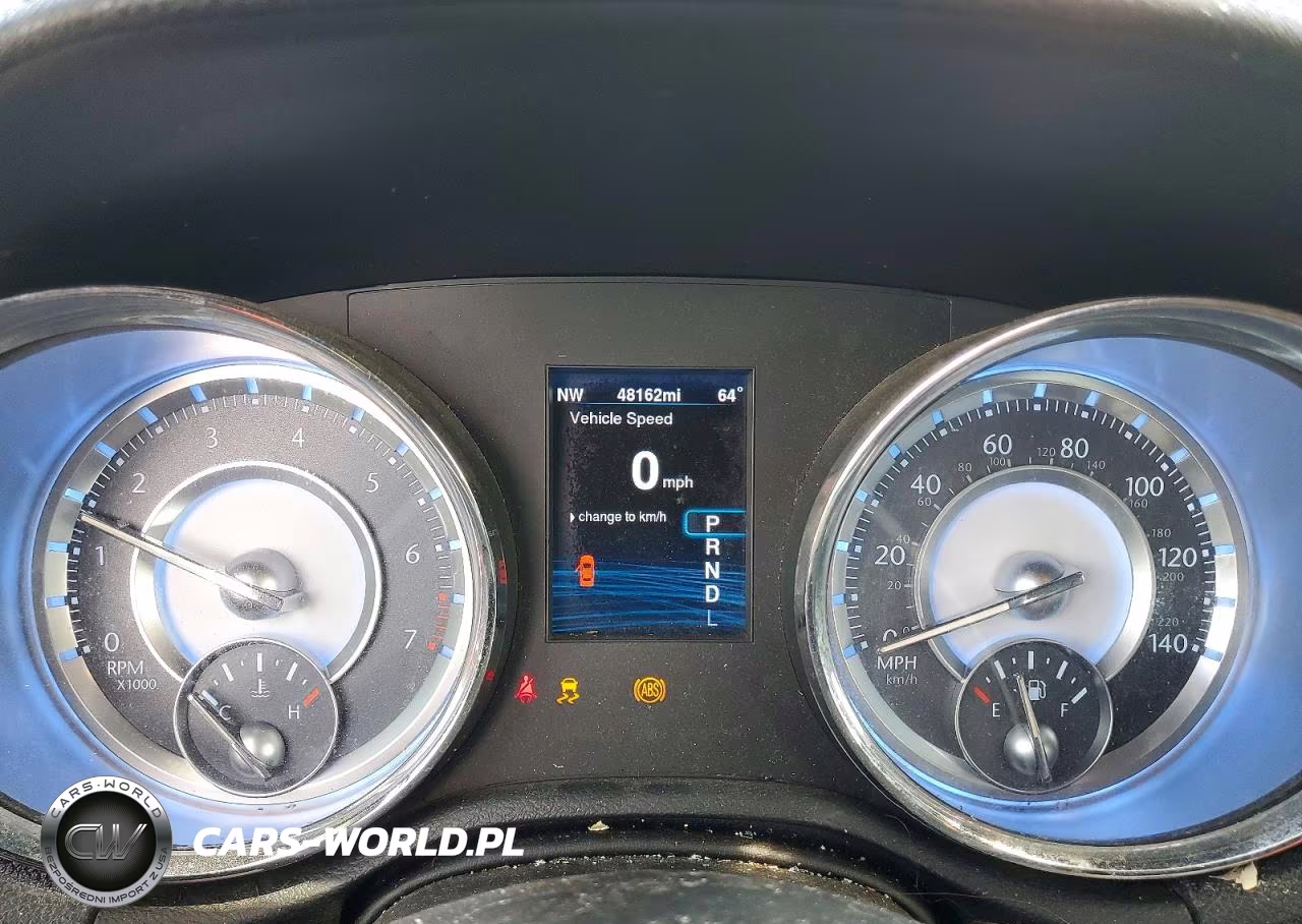 2013 Chrysler 300 VIN:2C3CCAAG0DH732172 - 9